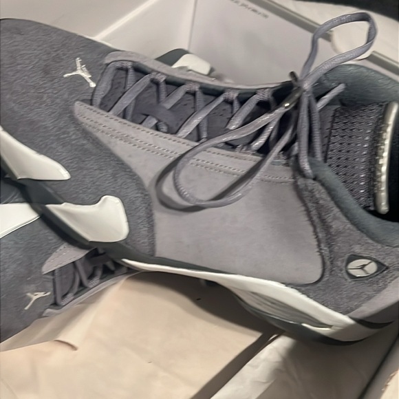 Jordan’s men’s size 13 grey and white stealth 14s with the box main image 4